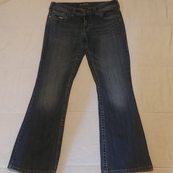 Silver Suki 29x30 Boot Cut Jeans - Picture 2 of 8